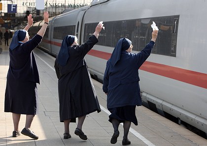 nunsbye Bye bye!!