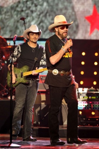 Hank Jr. on stage with Brad Paisley 