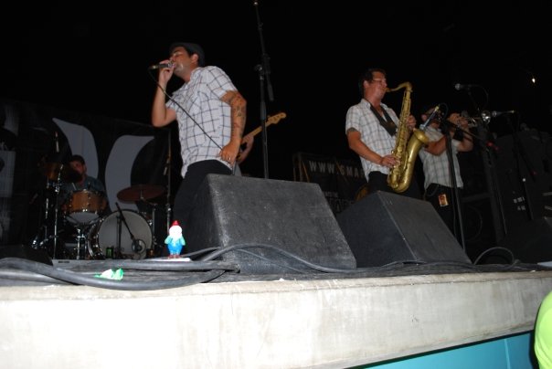 The Gnome on stage w/Westbound Train @ Warped 2009, Cincinnati