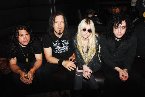 The Pretty Reckless (Interscope Records)