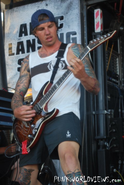 Parkway Drive - Warped 2010 - Carson, CA