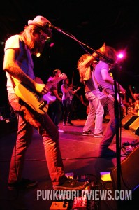 Flobots_Roxy_01
