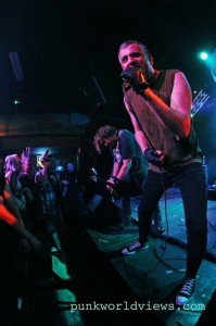 Dwarves.CountrySaloon.Fri_.DeniseBorders021-682x1024
